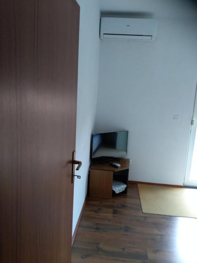Appartement Midnight à Ražanac Extérieur photo